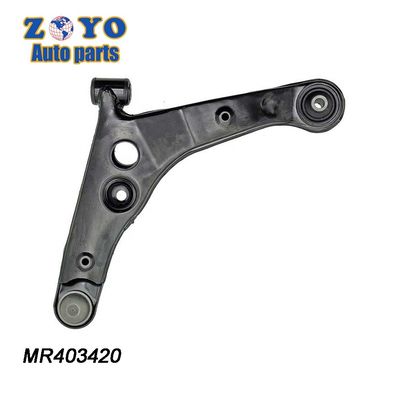 RK620345 MR403420 미쓰비시 랜서 02-06의 오른쪽 하부 서스펜션 제어 팔